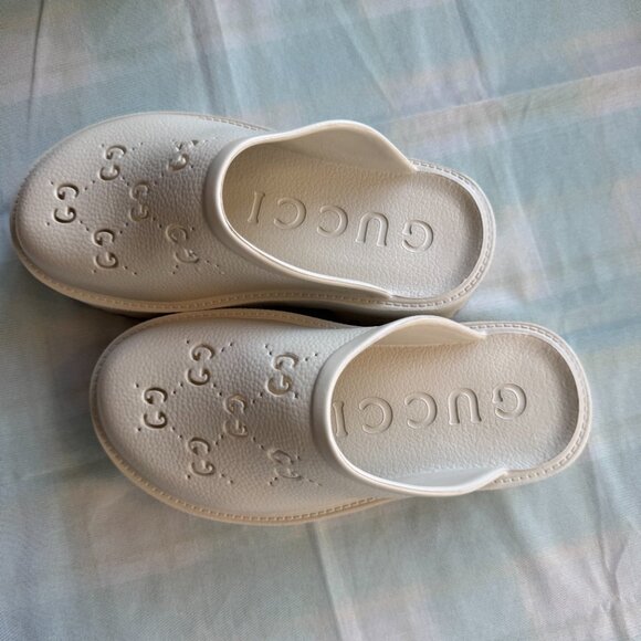 Gucci GG Hollow Platform Mule Slippers - Picture 2 of 7